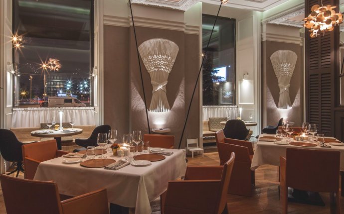 Joiners In Restaurants